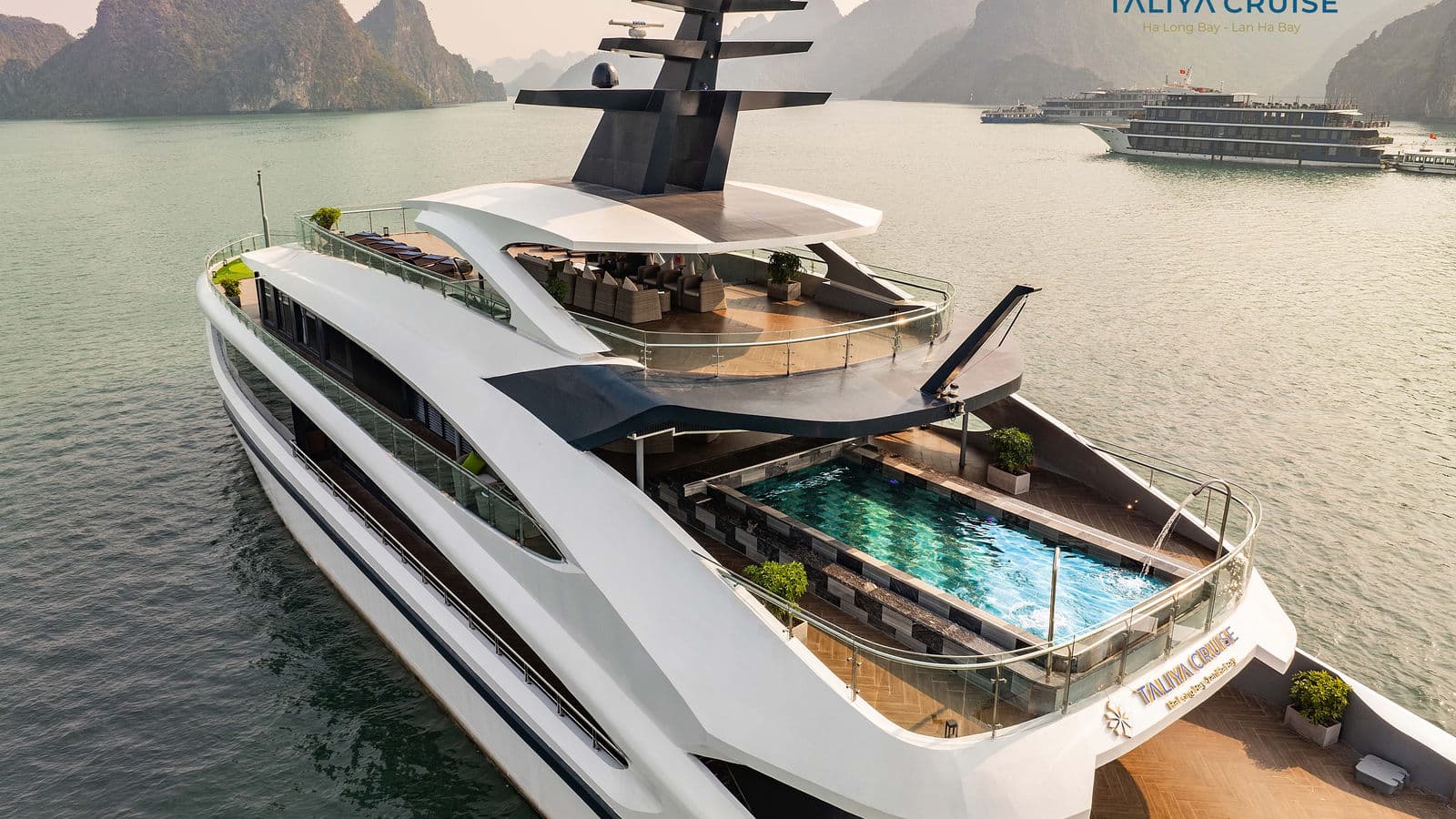 Ha Long Bay